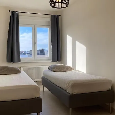 Stunning In Appartement Ostende
